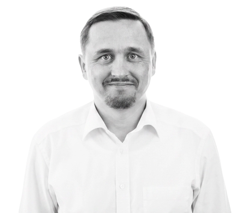 Paweł Mierzwa, Directeur des recettes (CRO)